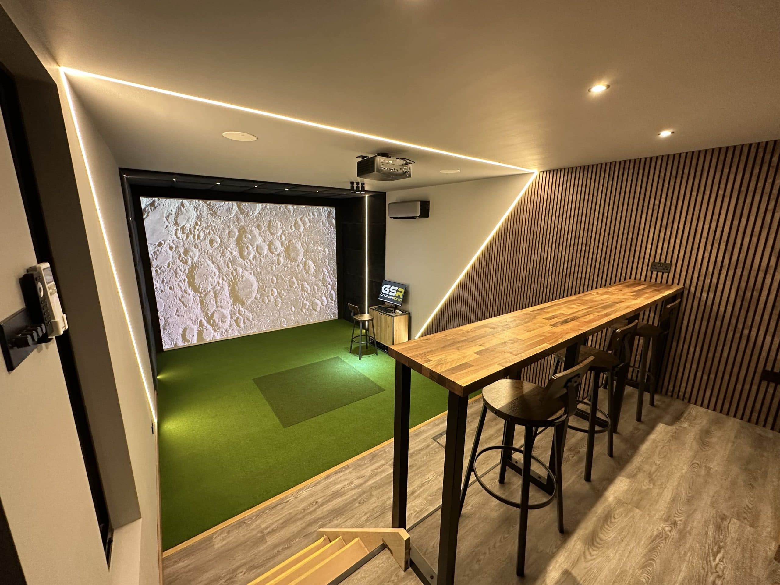 inside golf sim